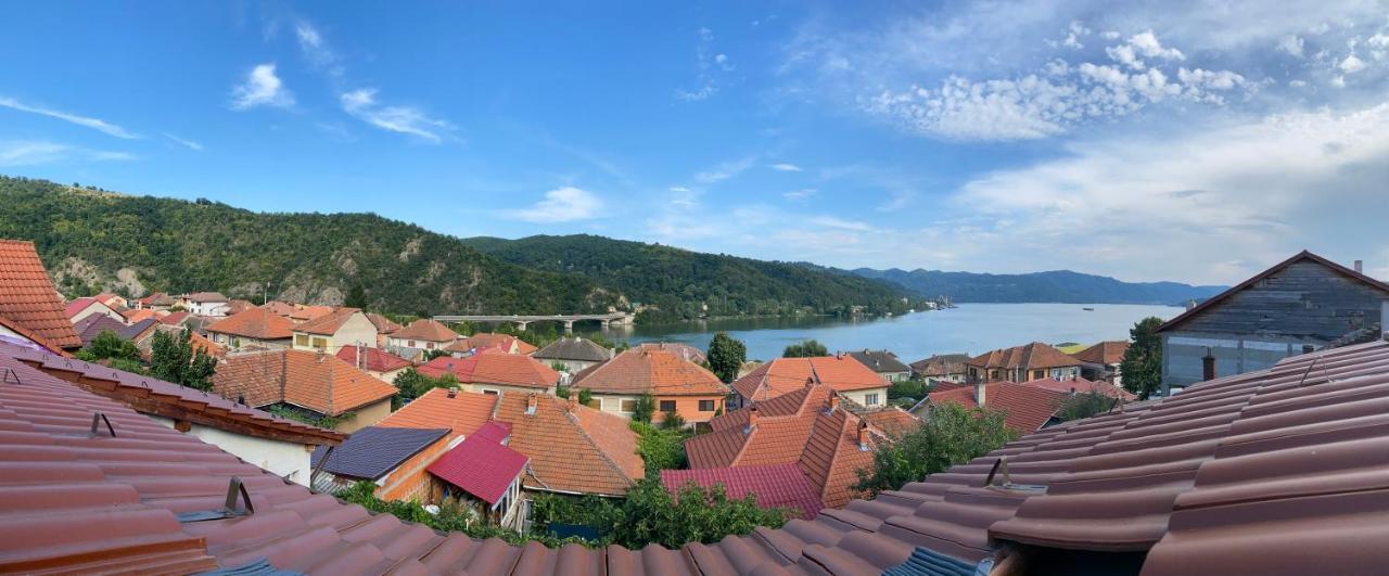 Apartament La Sika Orşova Dış mekan fotoğraf