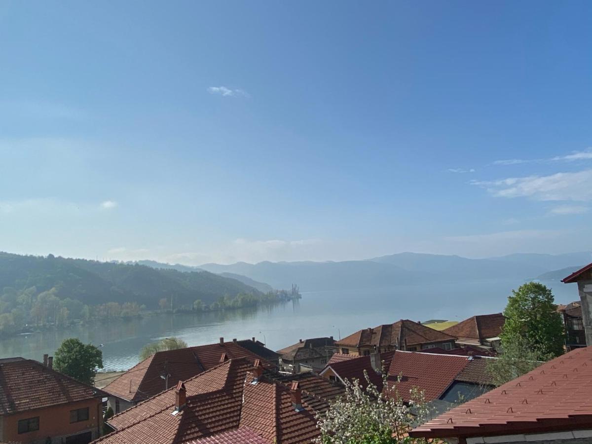 Apartament La Sika Orşova Dış mekan fotoğraf