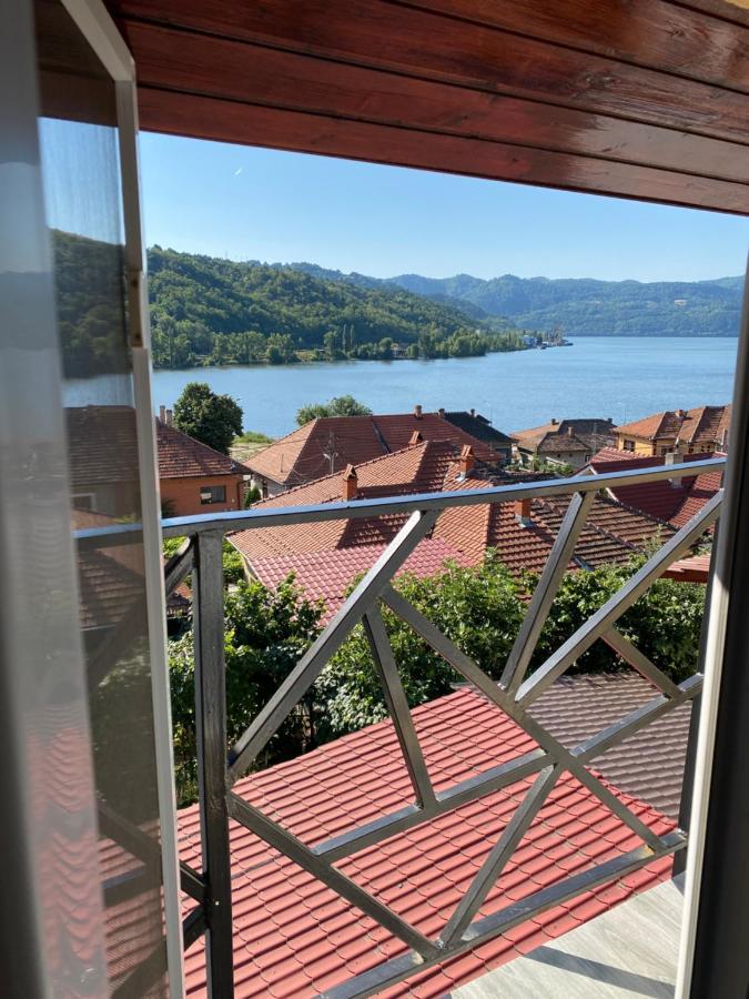 Apartament La Sika Orşova Dış mekan fotoğraf