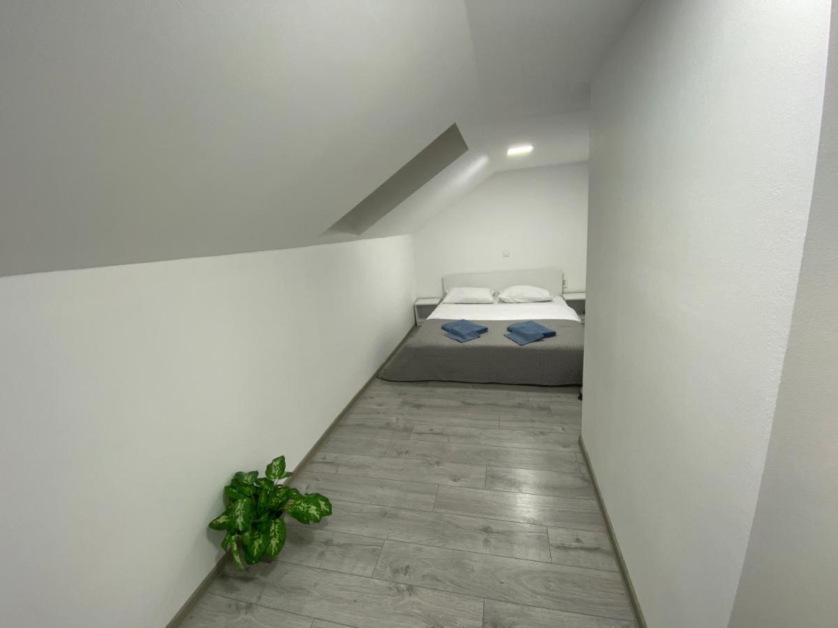 Apartament La Sika Orşova Dış mekan fotoğraf