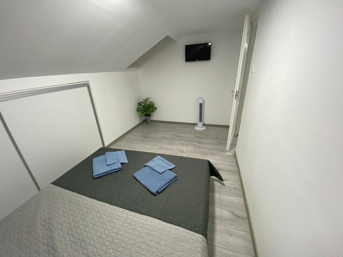 Apartament La Sika Orşova Dış mekan fotoğraf